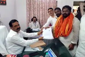Congress candidate Anjan Kumar Yadav files nomination for Musheerabad, confident of Congress forming government