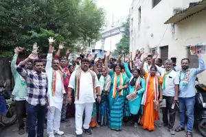 Congress candidate from Secunderabad campaigns in Mettuguda, emphasizes failures of BRS.