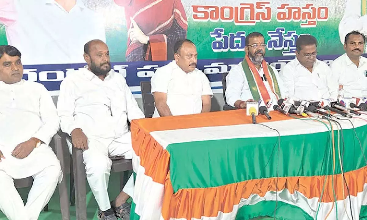 Congress declares end of KCR Raj on December 3
