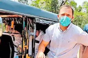 Congress leader Rahul Gandhi becomes a rickshaw driver in Hyderabad