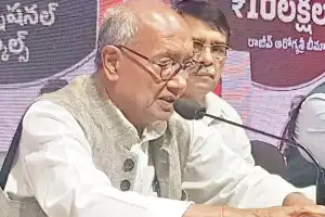 Digvijay attributes Hyderabad’s transformation into an IT hub to YSR’s vision.
