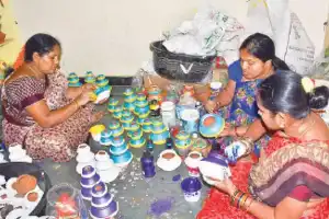 Diya makers in Hyderabad lose hope this Diwali