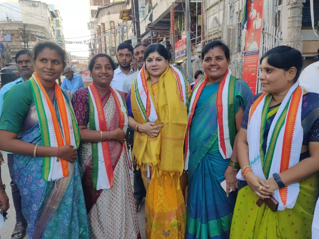 Feelkhana witnesses Congress candidate’s campaign in Goshamahal constituency
