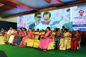 Harish Rao urges wise voting at Mallapur’s Mahila Atmeeya Sammelanam