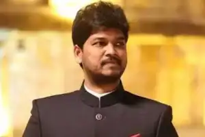 Independent candidate Naveen Yadav enters the race from Jubilee Hills