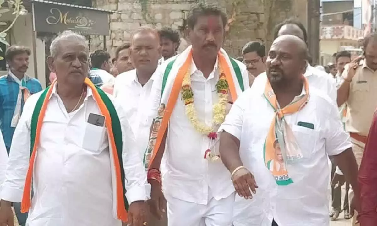 Kasturi Narendra, Congress candidate from Rajendranagar, receives overwhelming support