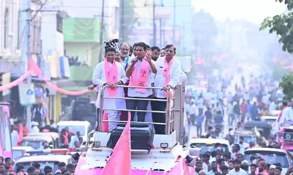 KT Rama Rao asserts that Bigala is always there for the people in times of crisis in Nizamabad