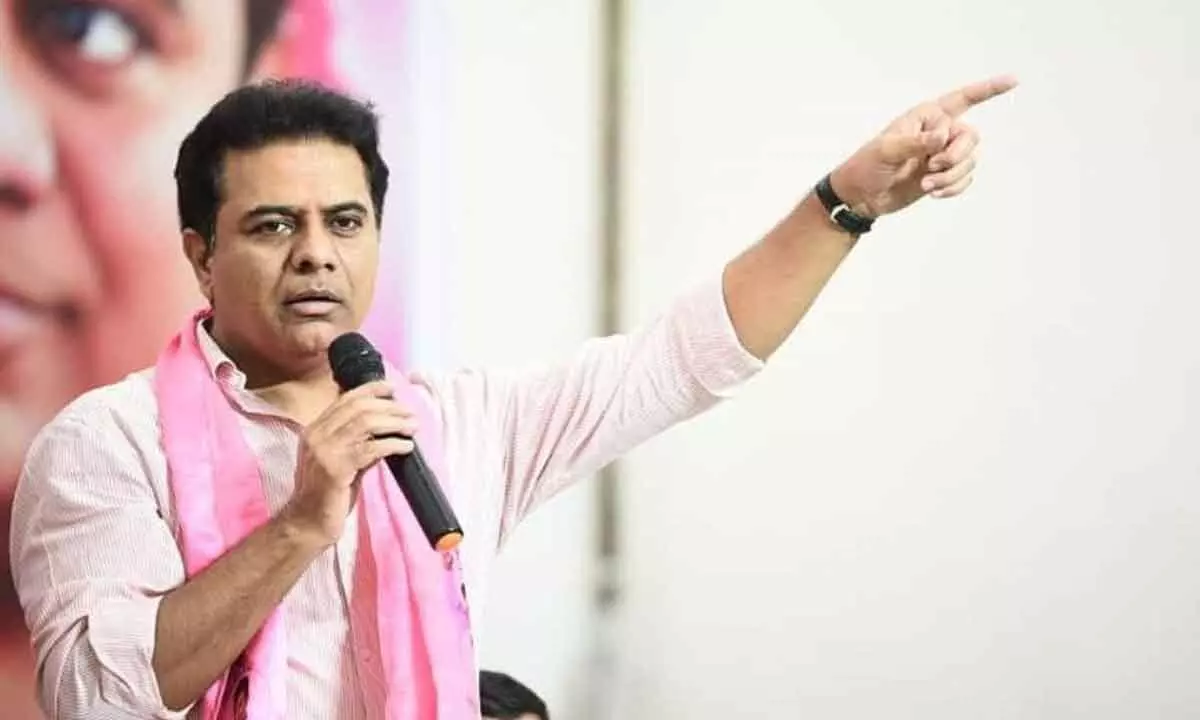 Video: Minister KTR’s Vehicle Checked By Police