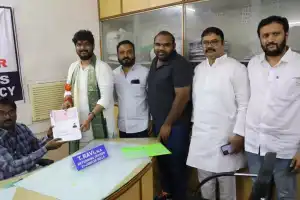 Naveen Yadav submits nomination for Jubilee Hills