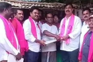 Puvvada Ajay Kumar receives praise from BRS BC leader Krishna in Khammam