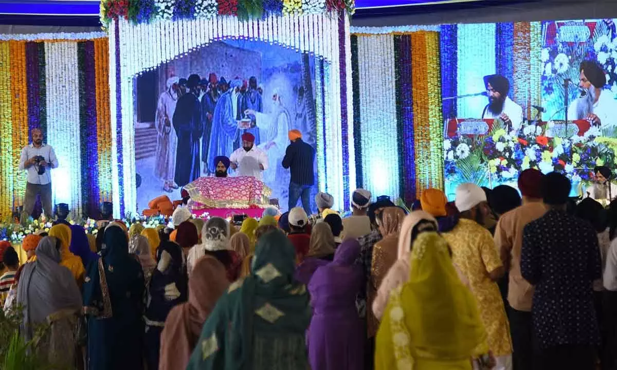Religious Fervour Marks Hyderabad's Prakash Utsav Celebrations