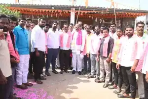 Road Show Conducted by Ibrahimpatnam BRS Candidate in Ibrahimpatnam Mandal