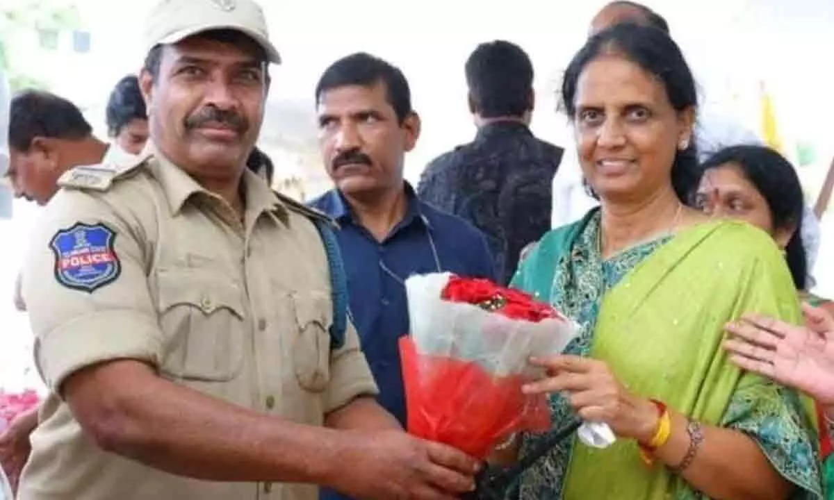 Sabitha Indra Reddy’s security officer allegedly self-inflicts gunshot wound