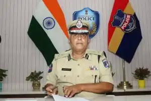 Strict action awaits rowdy sheeters, warns Hyderabad CP Sandeep Shandilya