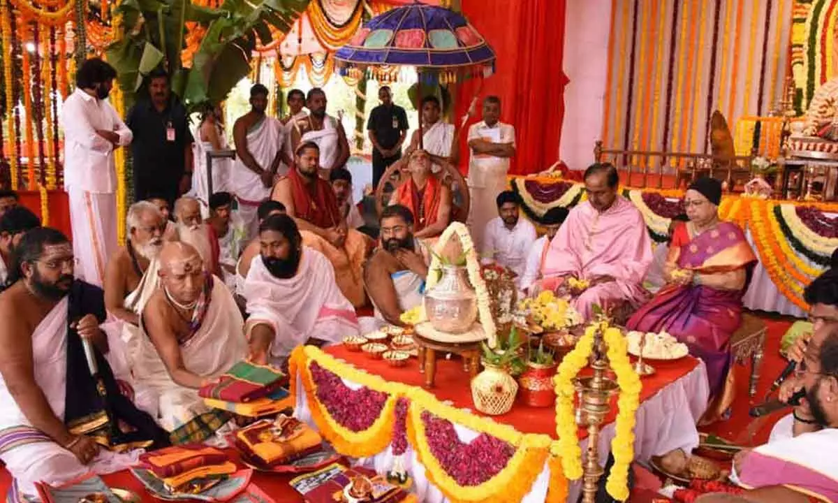 Subrahmanyeshwara Yagam Commences as KCR Initiates Rituals at Erravalli Farmhouse