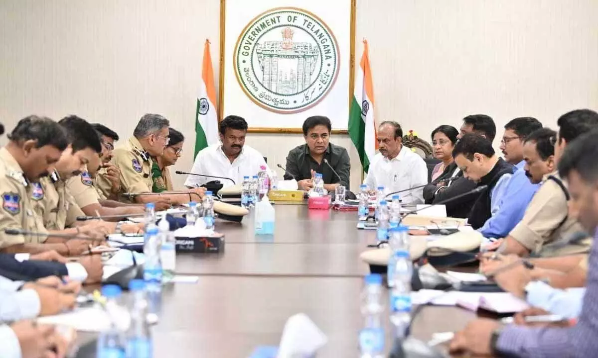 Telangana Government Offers Rs 5 Lakh Ex-Gratia to Families of Deceased in Nampally Fire Incident