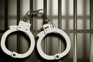 Two individuals arrested in Hyderabad with a cash amounting to Rs 97.3 lakh