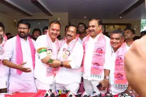 Uppal BRS candidate emphasizes BRS schemes during campaign at Habsiguda
