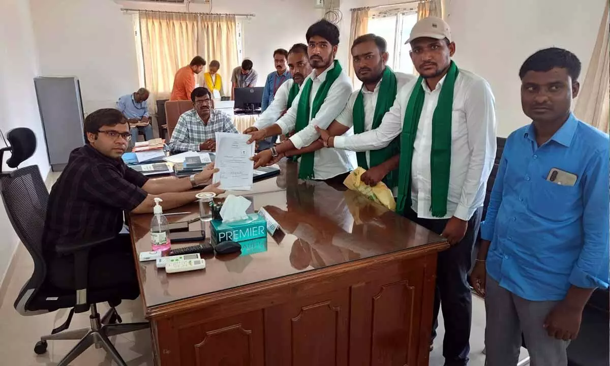 Youth without employment submits nomination in Mulugu