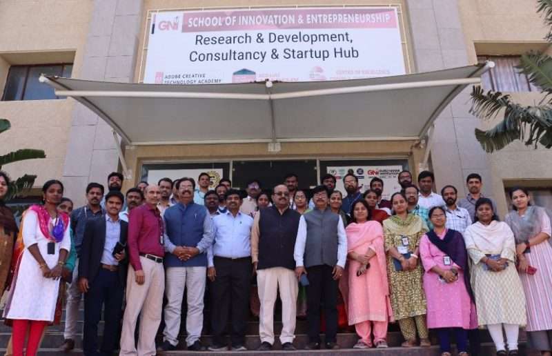 28d3b75a-b931-45df-9de8-e76b5d561770