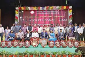 73 employees honored with awards during the 68th Railway Week