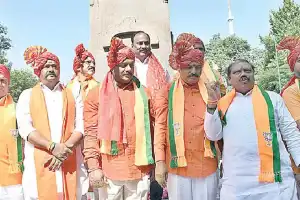 BJP MLAs decline oath-taking in front of Protem Speaker Akbaruddin Owaisi