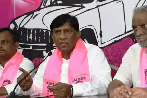 Congress and BRS Engage in Ongoing Dispute Over Seven Mandals