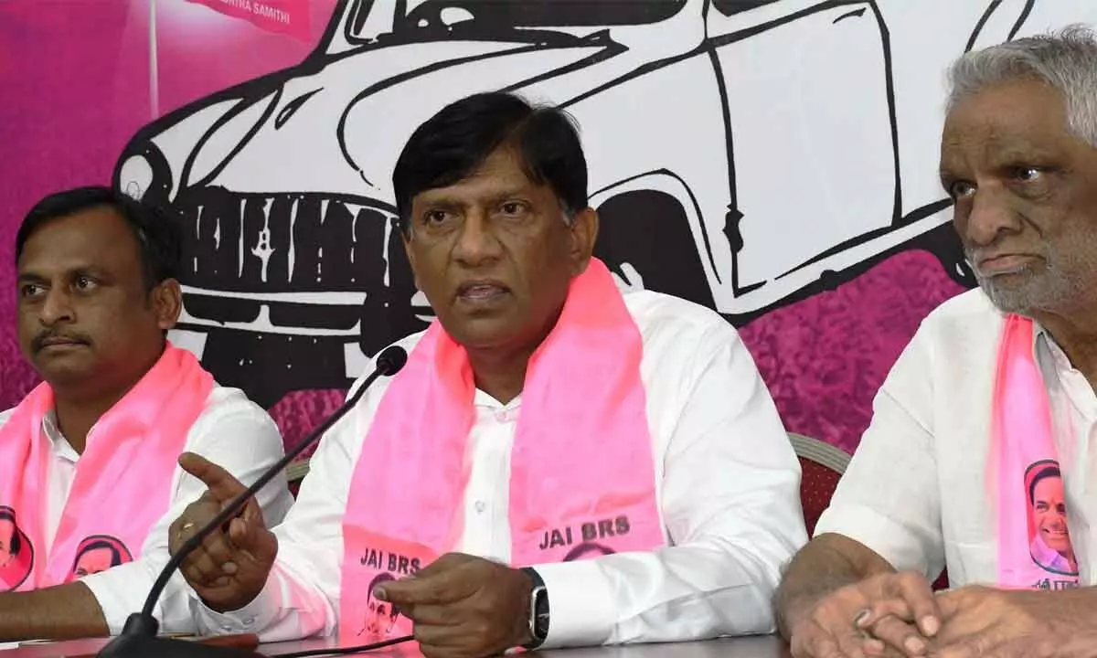 Congress and BRS Engage in Ongoing Dispute Over Seven Mandals