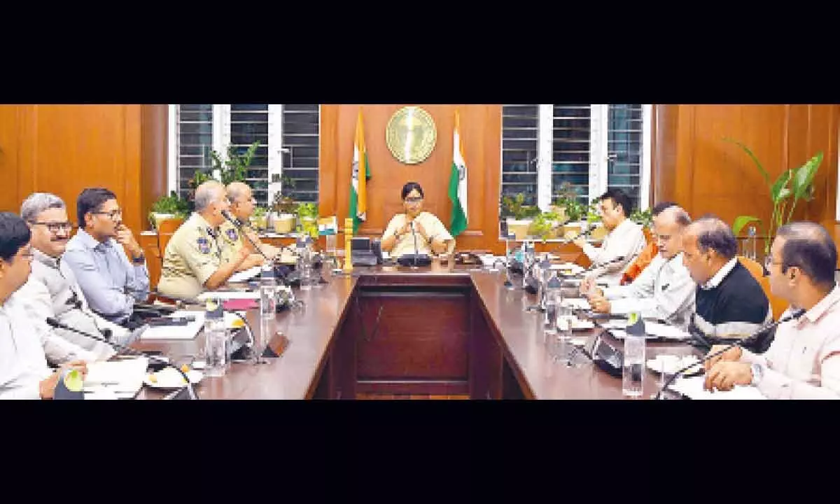 Cyclone Michaung wreaks havoc, NE Telangana placed on red alert