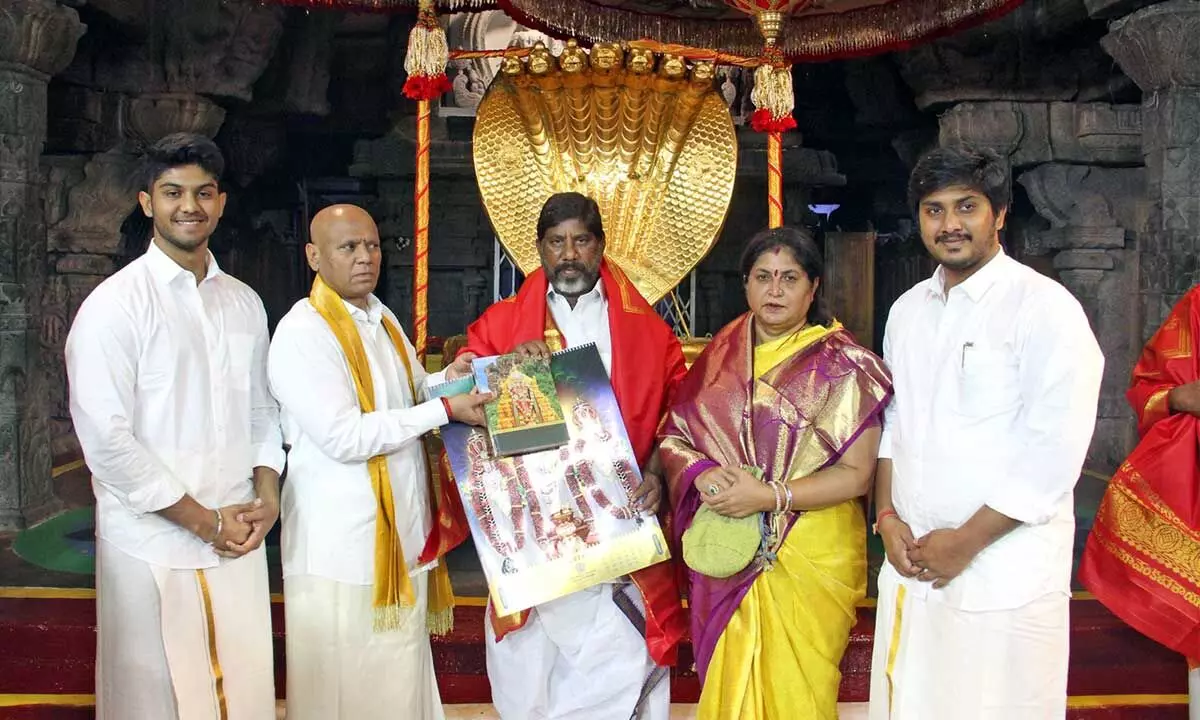 Deputy CM of Telangana Visits Srivari Temple for Prayers
