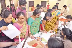 Huge Turnout for ‘Praja Palana’ in Hyderabad