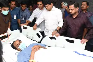 Jagan extends well wishes to KCR for a swift recovery