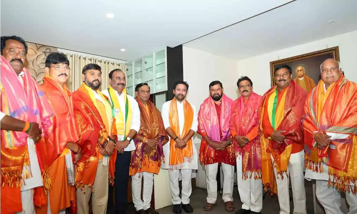 Meeting between MLA Danpal Suryanarayana and Kishan Reddy takes place in Nizambad