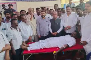 Minister Venkat Reddy’s Son’s Death Anniversary Commemorated with Blood Donations in Nalgonda