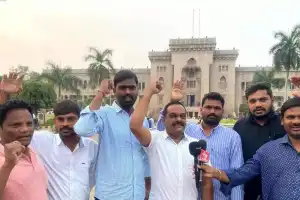 Pharmacists hold protest at OU
