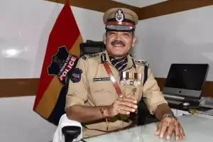 Police officers receive congratulations from DGP Anjani Kumar