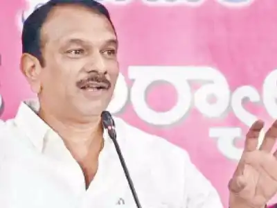 Sudheer Reddy urges party members to refrain from predicting the fall of Cong govt