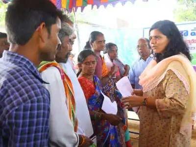 Surprise Visit by Mulugu Collector to Praja Palana Application Center