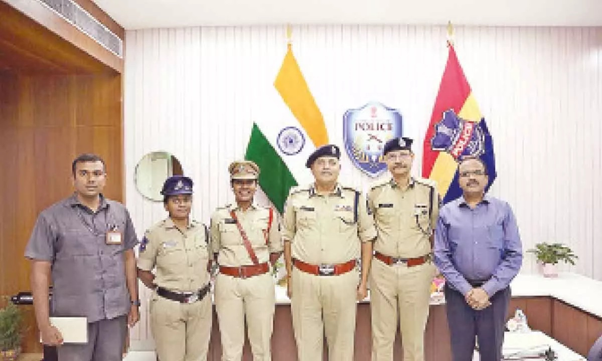Three officers rewarded by Hyderabad Commissioner of Police