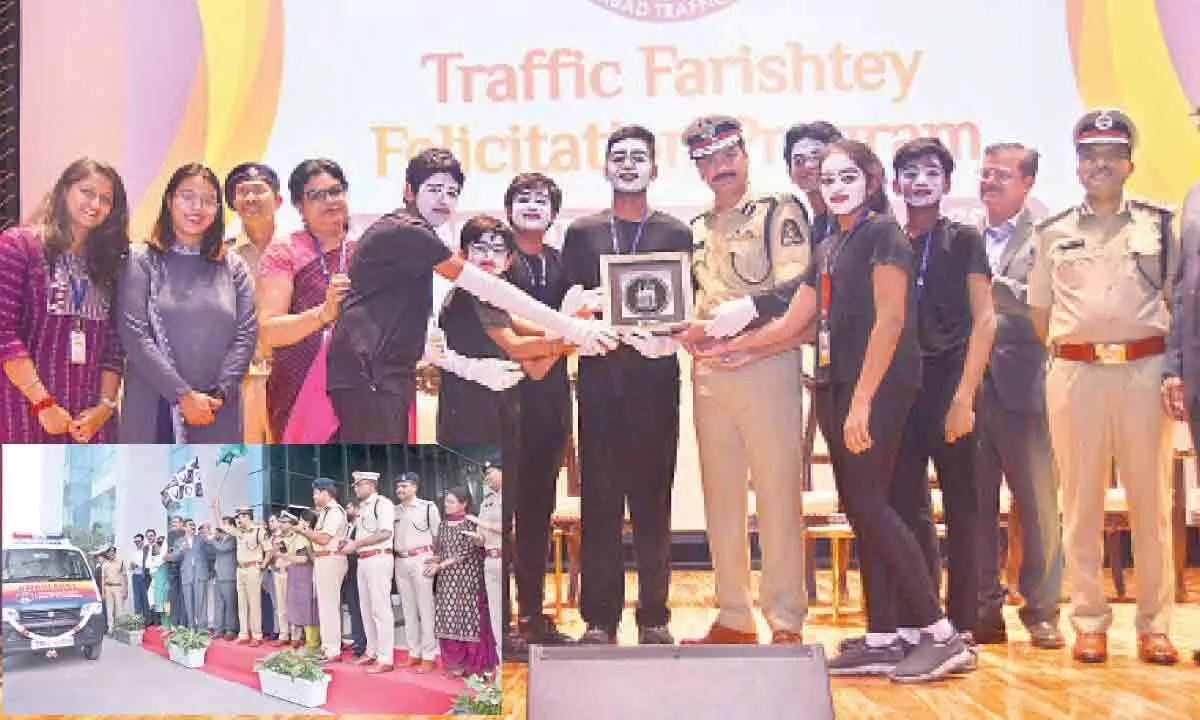 45 Traffic Farishtey volunteers honored by Police Commissioner