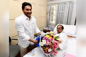 Andhra Pradesh Chief Minister Jagan Reddy extends courtesy visit to BRS leader KCR
