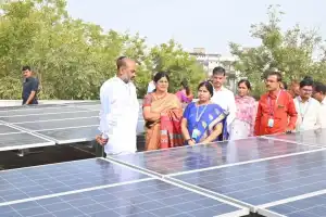 Bandi guarantees approval of Central funds for women’s hostel