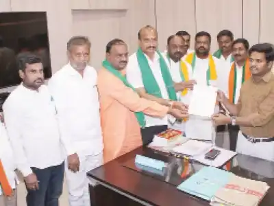 BJP Kisan Morcha urges government to execute farm loan waiver