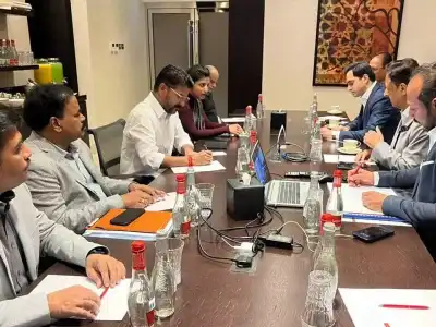 CM consults with international experts on Musi River development
