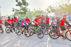 Cycling communities join forces to promote public transport awareness