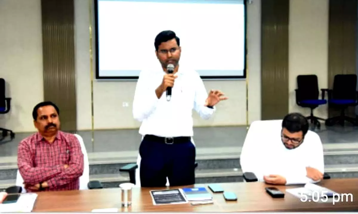 DC mandates officials to digitize applications received in Praja Palana