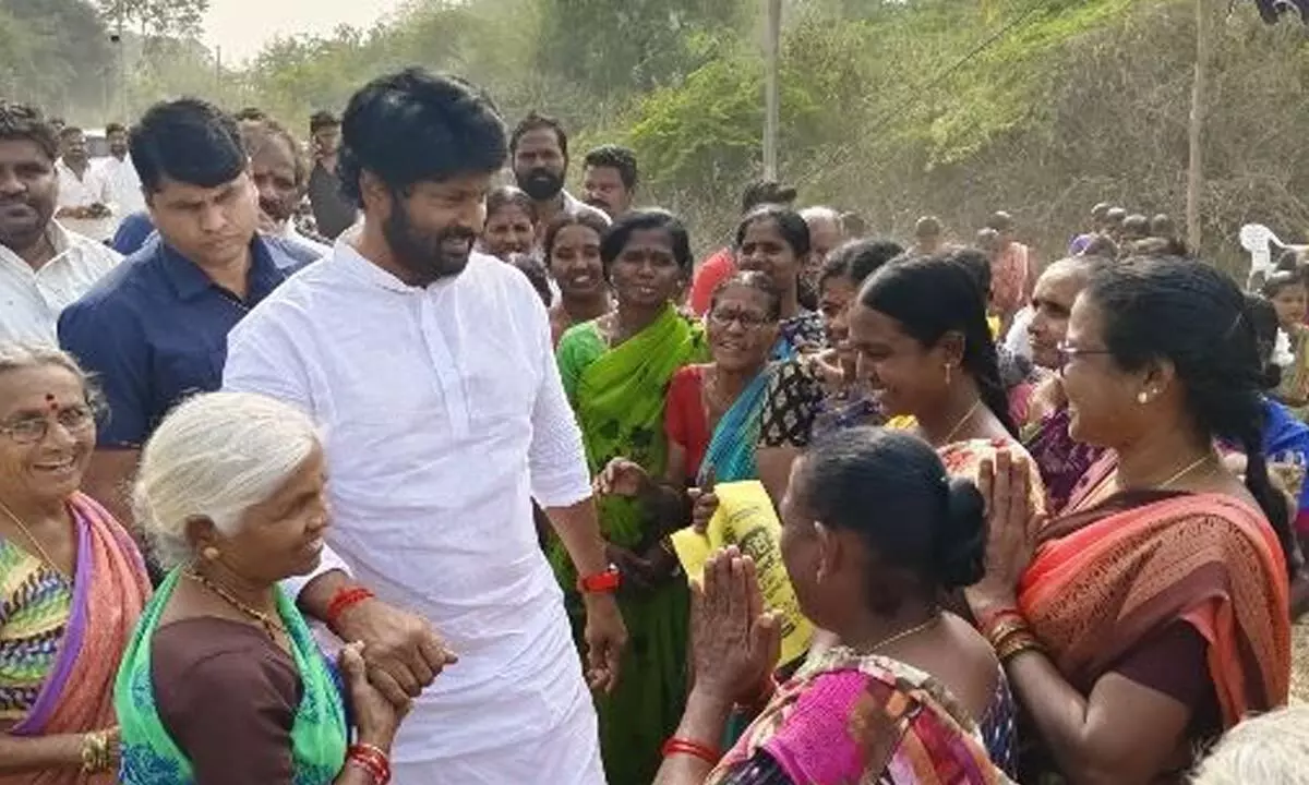 Farmer-supporting MLA removes fences