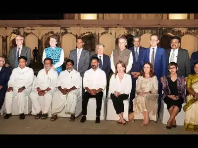 Foreign delegates attend dinner hosted by CM