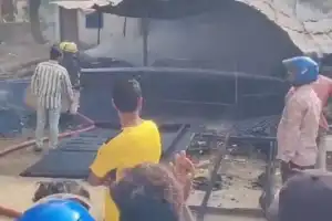 Gajula Ramaram: Enormous blaze consumes plywood warehouse in Hyderabad