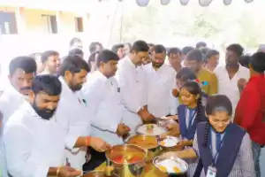 Mahabubnagar: Anirudh’s Generosity Helps Underprivileged College Students
